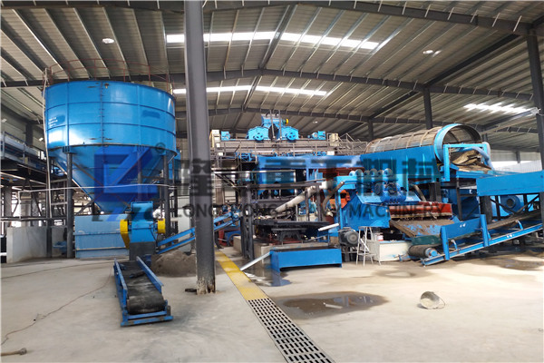 洗沙生產(chǎn)線尾礦廢水污泥能制砂，礦山泥漿處理機來為您解答